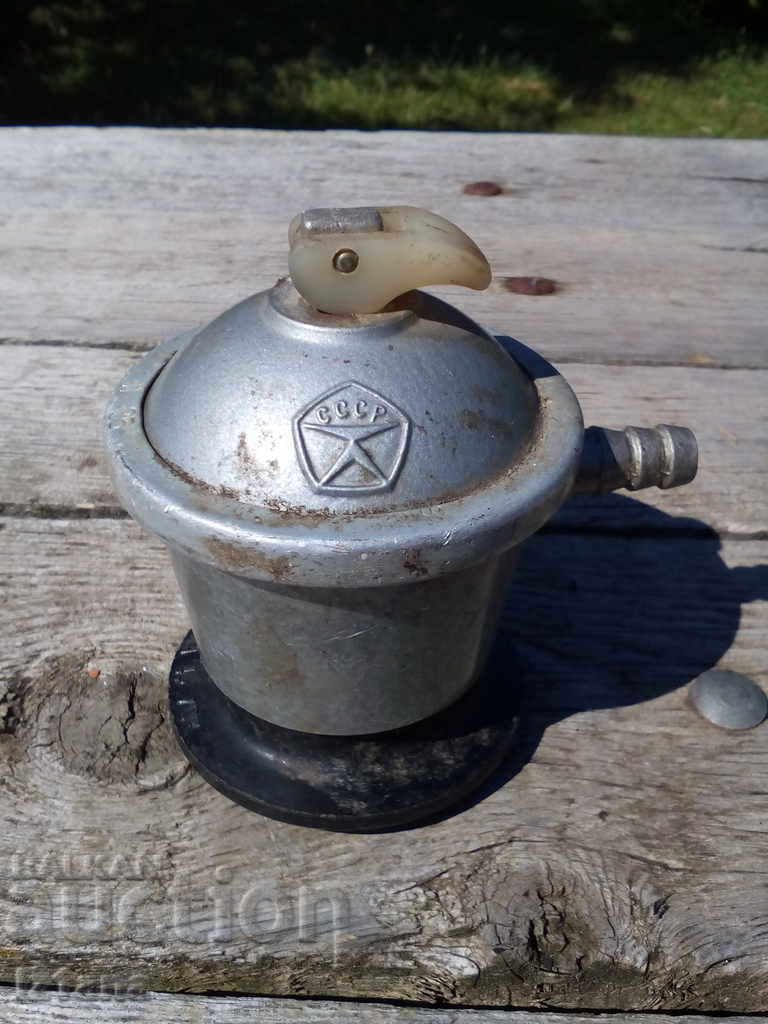 Old Russian gas valve valve for bottle with price 15.00 BGN | € 7.67 Old Russian gas valve valve for bottle with price 15.00 BGN | € 7.67