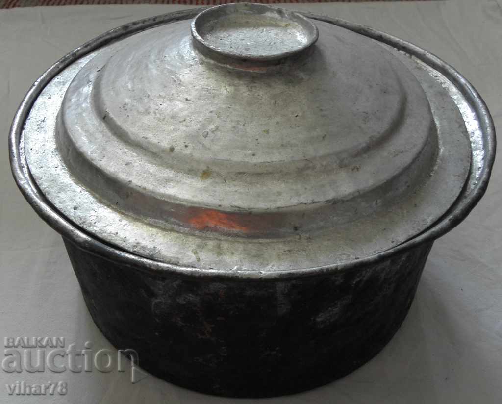 Delivery of Tin boned, boiler, baker, copper pot Delivery of Tin boned, boiler, baker, copper pot