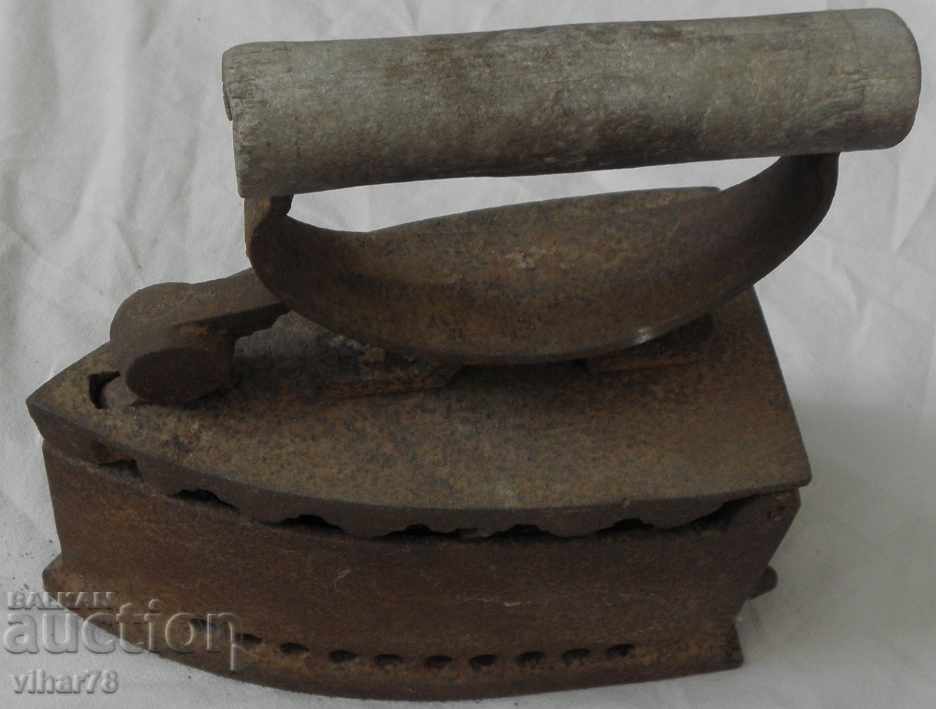 Auction Old iron on fire Auction Old iron on fire