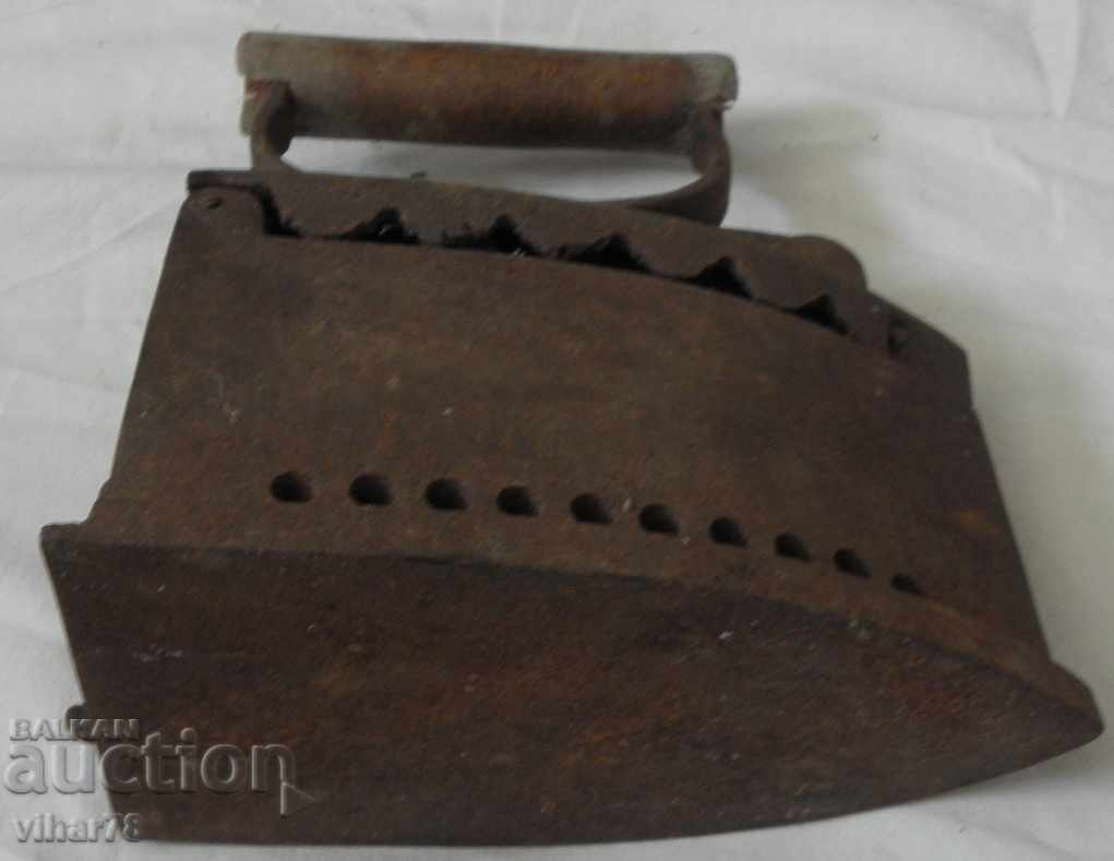 Old iron on fire - 5 Old iron on fire - 5