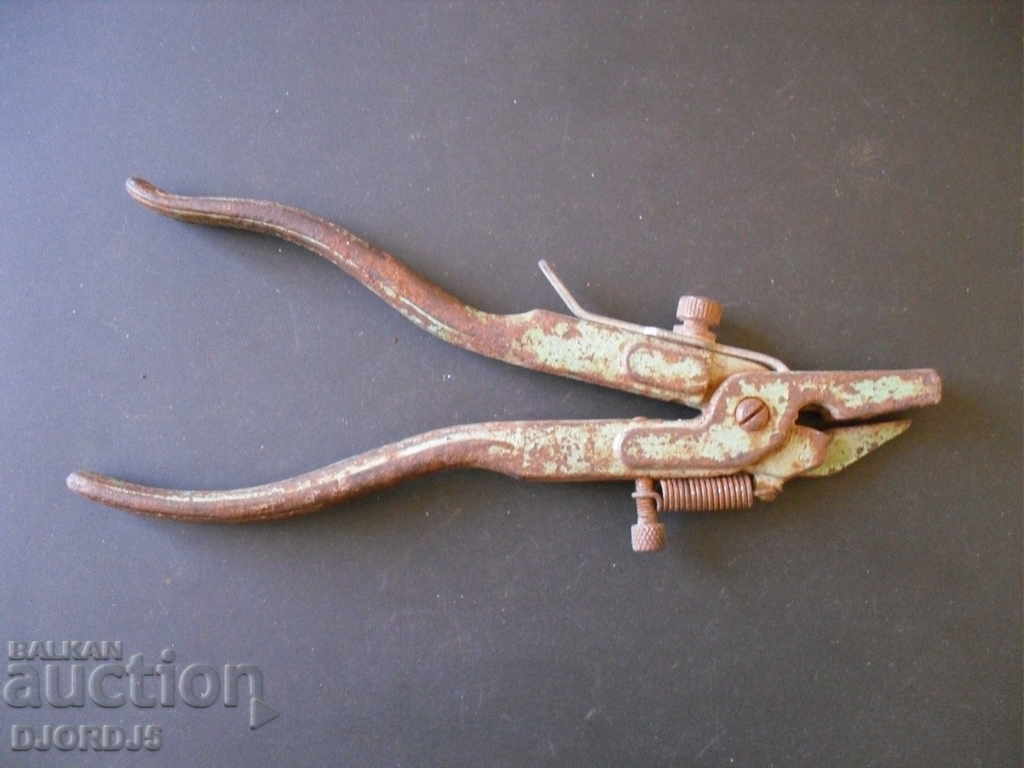 Old specialized German pliers marked with price 17.00 BGN | € 8.69 Old specialized German pliers marked with price 17.00 BGN | € 8.69
