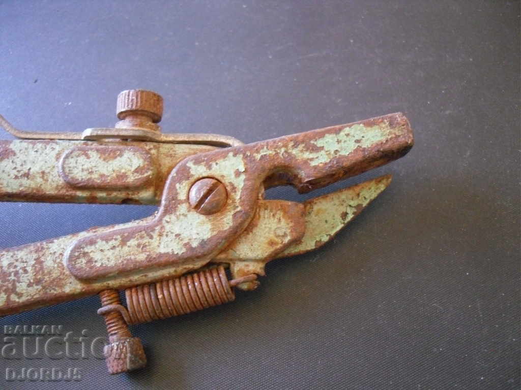 Auction Old specialized German pliers marked Auction Old specialized German pliers marked