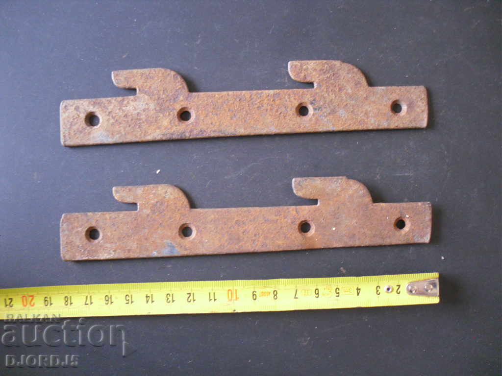 Стари панти с цена 2.00 лв. | € 1.02 Стари панти с цена 2.00 лв. | € 1.02