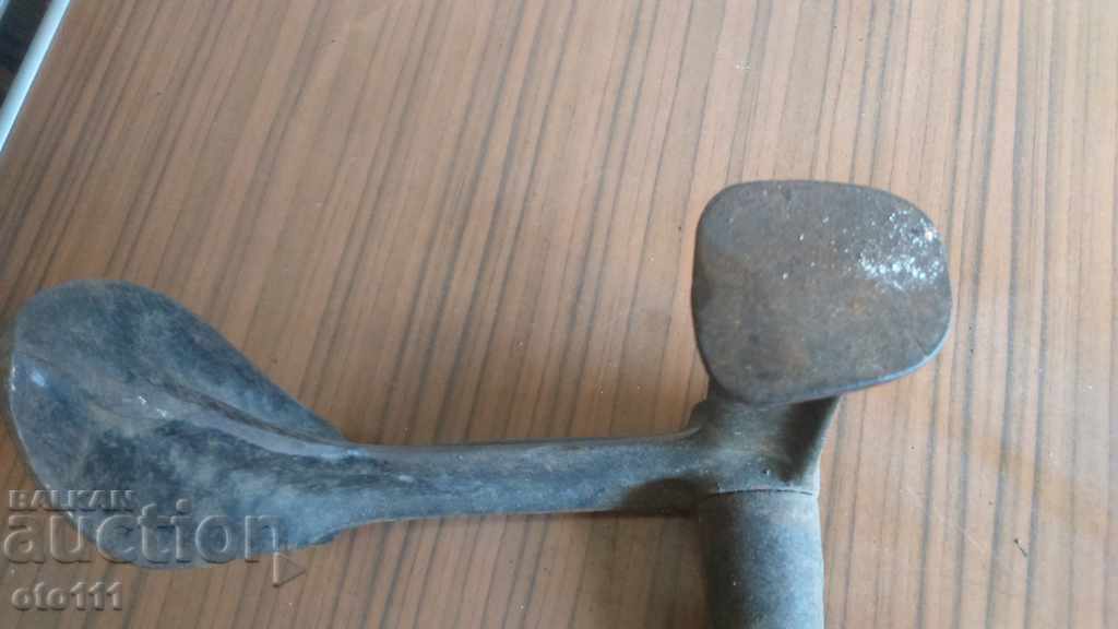 OLD COOKER'S ANvil - 5 OLD COOKER'S ANvil - 5