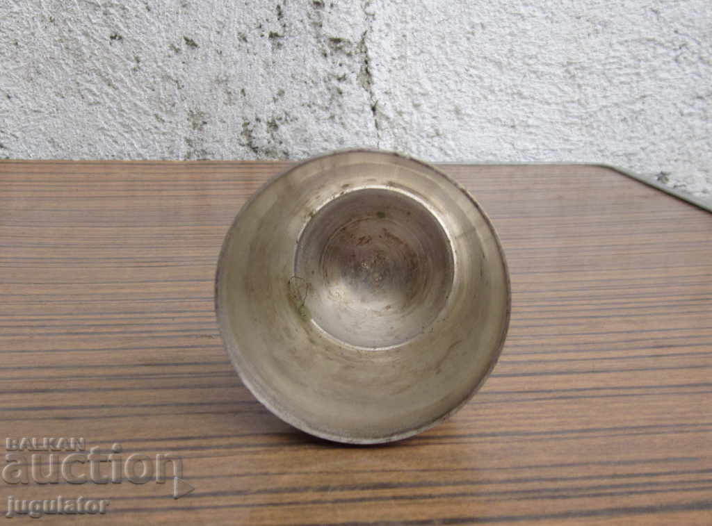 Delivery of vintage old silver plated cup marked
