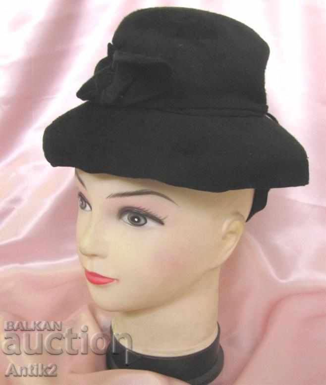 19th Century Original Ladies Hat Felt with price 90.00 BGN | € 46.02 19th Century Original Ladies Hat Felt with price 90.00 BGN | € 46.02