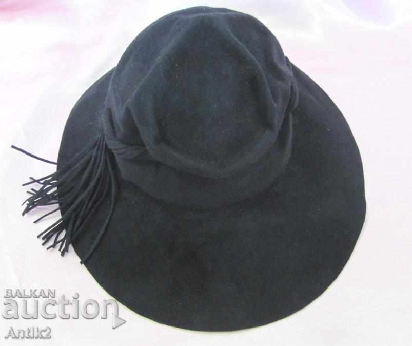 Delivery of 19th Century Original Ladies Hat Felt Delivery of 19th Century Original Ladies Hat Felt