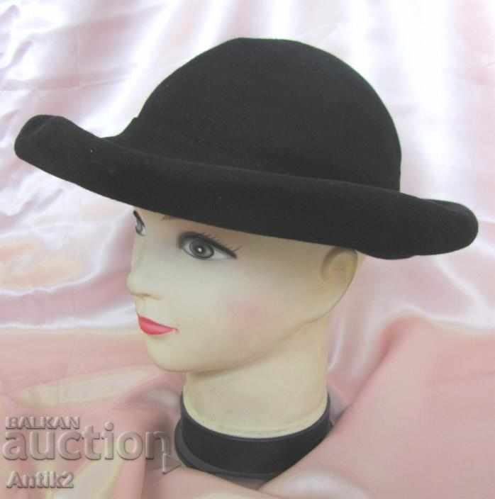 Πρωτοποριακό καπέλο του 19ου αιώνα με τιμή 90.00 BGN | € 46.02 Πρωτοποριακό καπέλο του 19ου αιώνα με τιμή 90.00 BGN | € 46.02