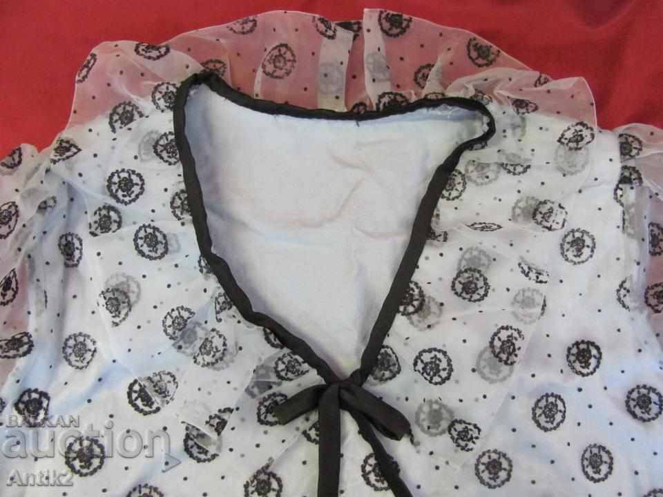 Delivery of 30s Ladies Blouse