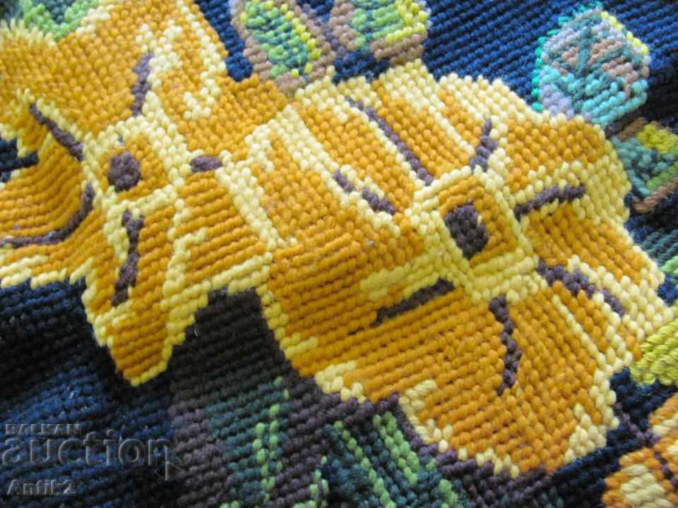 Delivery of 19th century Hand embroidery case Delivery of 19th century Hand embroidery case