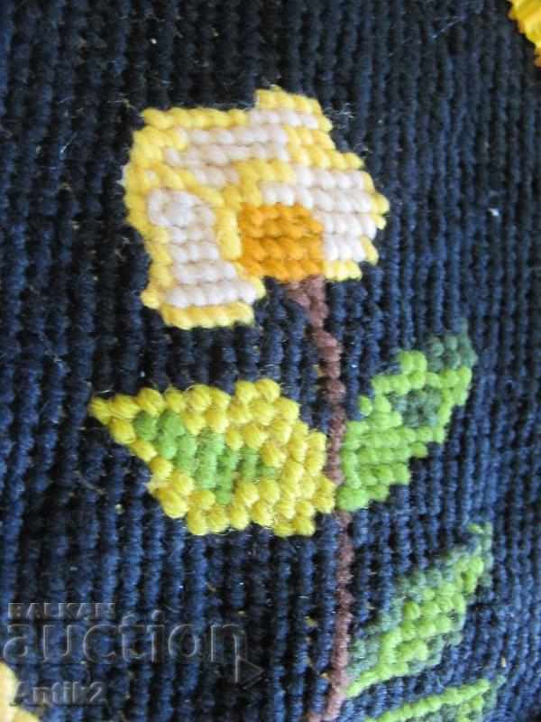 19th century Hand embroidery case - 6 19th century Hand embroidery case - 6