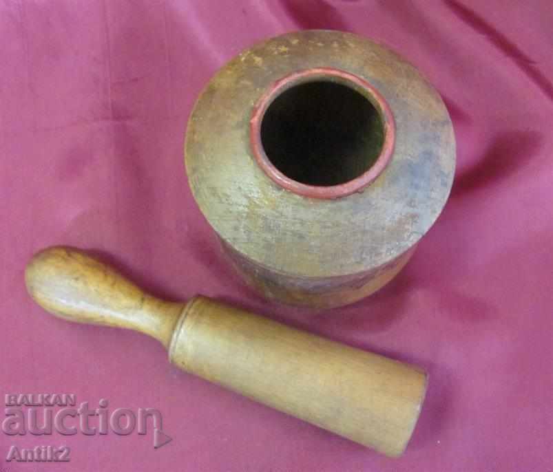 Auction  19th century Wooden Havana