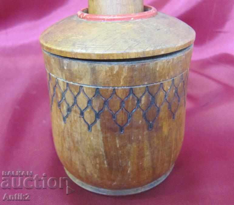 Delivery of 19th century Wooden Havana