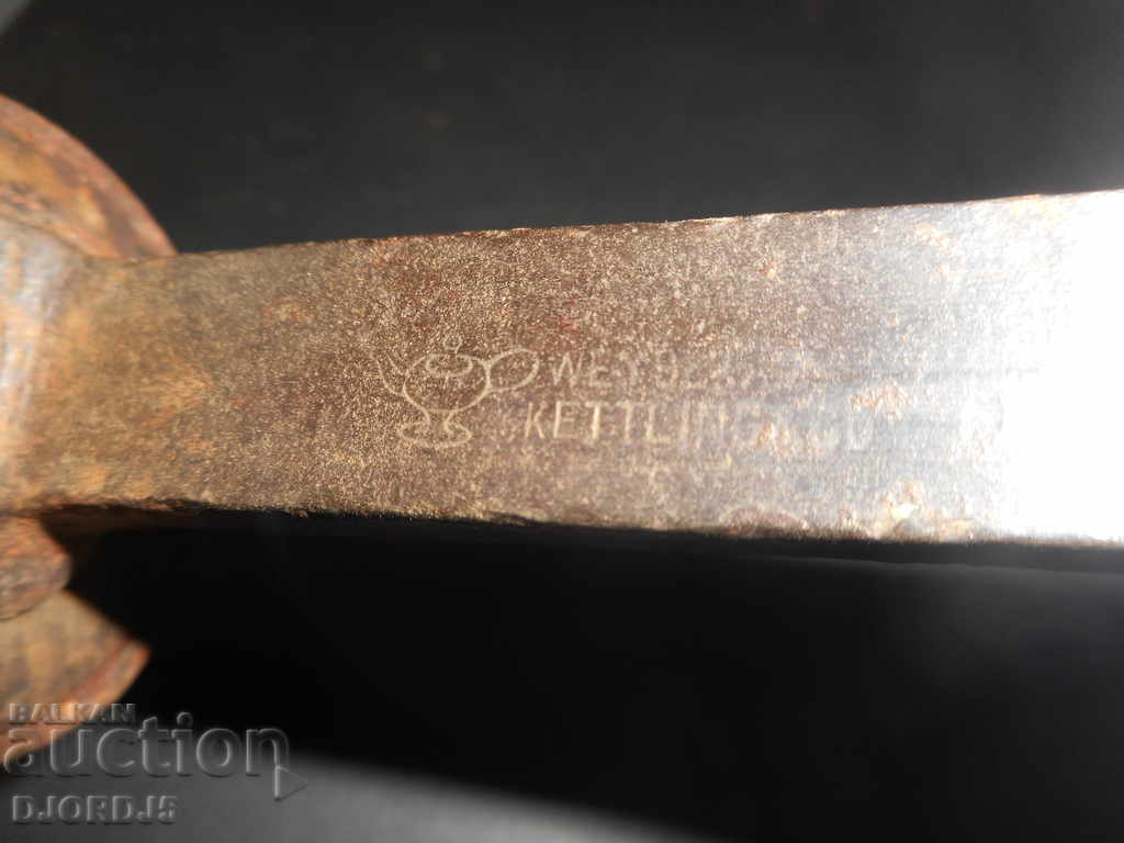 Auction Old carpentry chisel, markings, kettle Auction Old carpentry chisel, markings, kettle