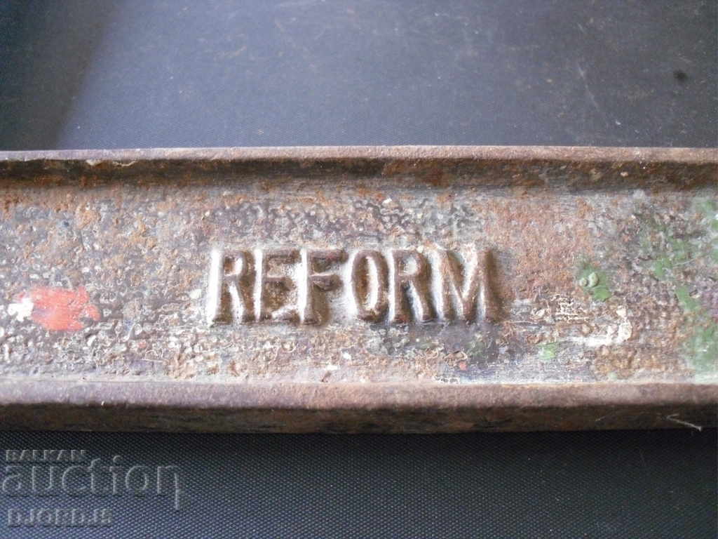 Licitație Unelte vechi de artizanat, marcaje