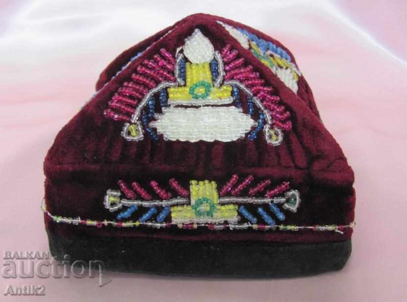 19th Century Antique Islamic Ottoman Hat with price 230.00 BGN | € 117.60 19th Century Antique Islamic Ottoman Hat with price 230.00 BGN | € 117.60