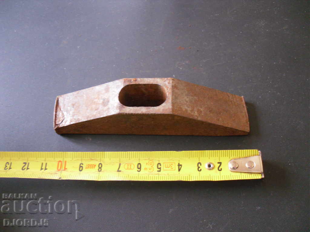 Auction An old craft hammer Auction An old craft hammer