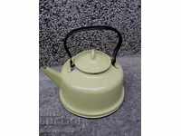 Ceainic emailat, vas emailat