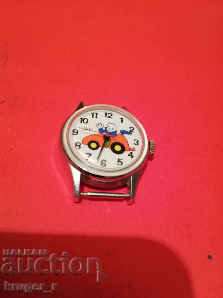 Μηχανικό ρολόι Q&Q με τιμή € 7.67 | 15.00 BGN