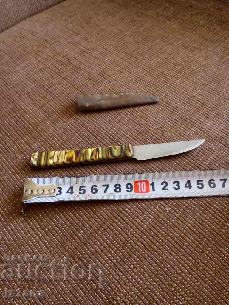 Delivery of An old knife, a knife, a knife Delivery of An old knife, a knife, a knife