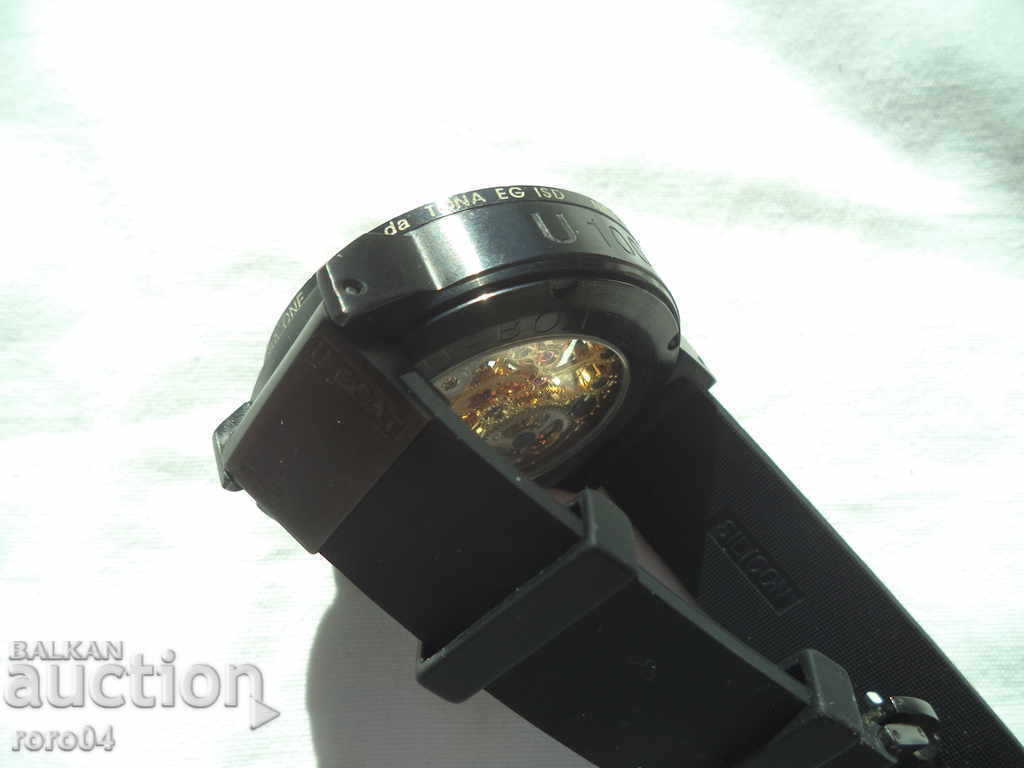 U-BOAT SKELETON - 5 U-BOAT SKELETON - 5