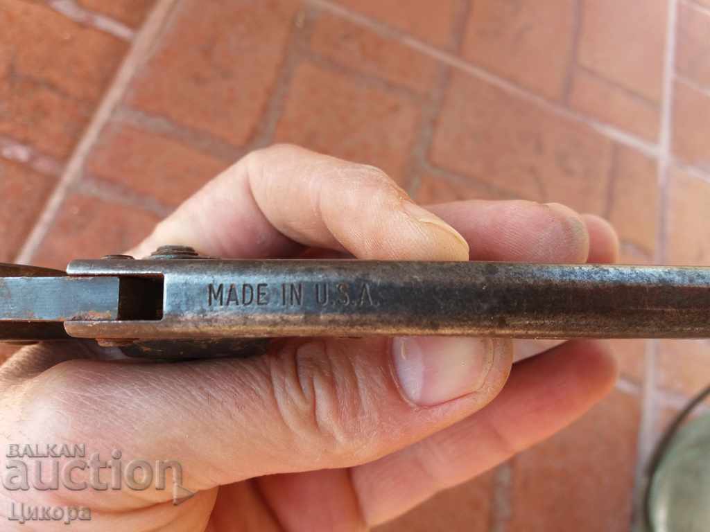 Auction OLD AMERICAN Pincers USA MILITARY? Auction OLD AMERICAN Pincers USA MILITARY?