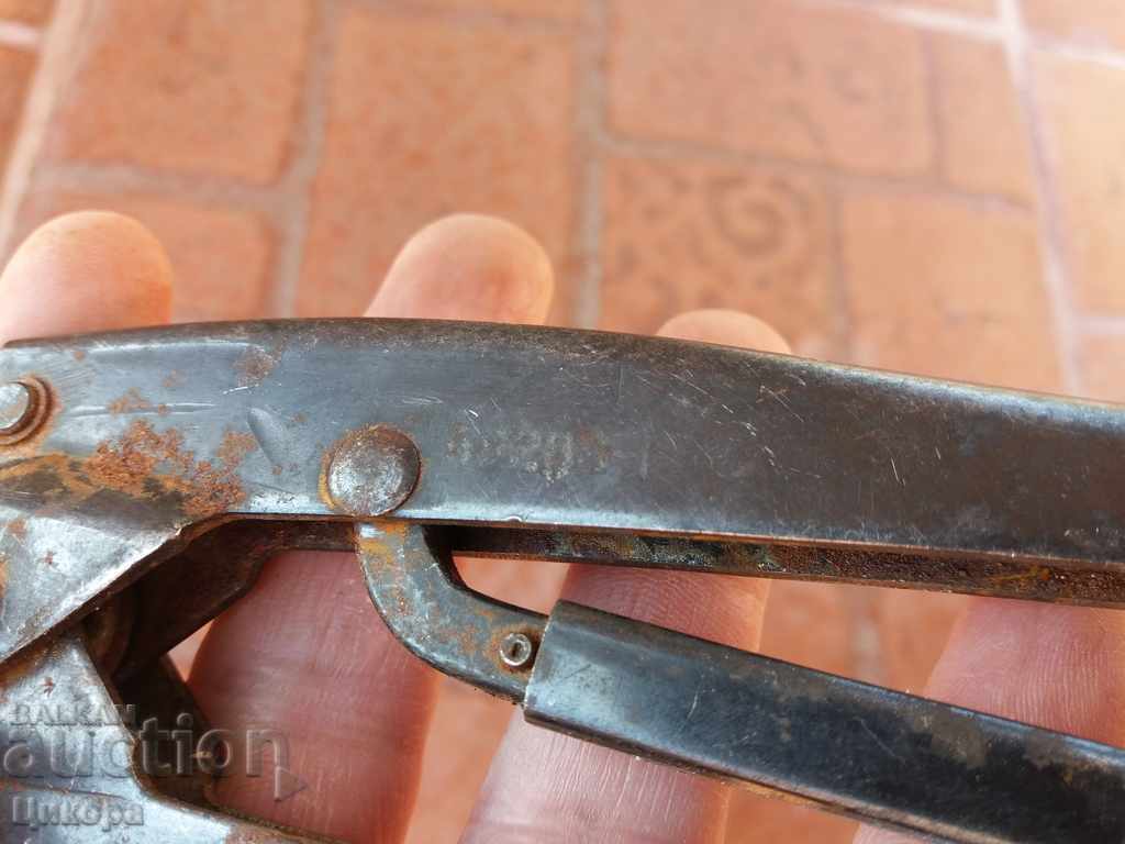 OLD AMERICAN Pincers USA MILITARY? - 5 OLD AMERICAN Pincers USA MILITARY? - 5