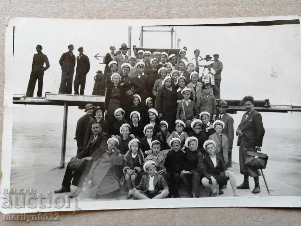 Old photo by V. Turnovo photography portrait with price 25.00 BGN | € 12.78