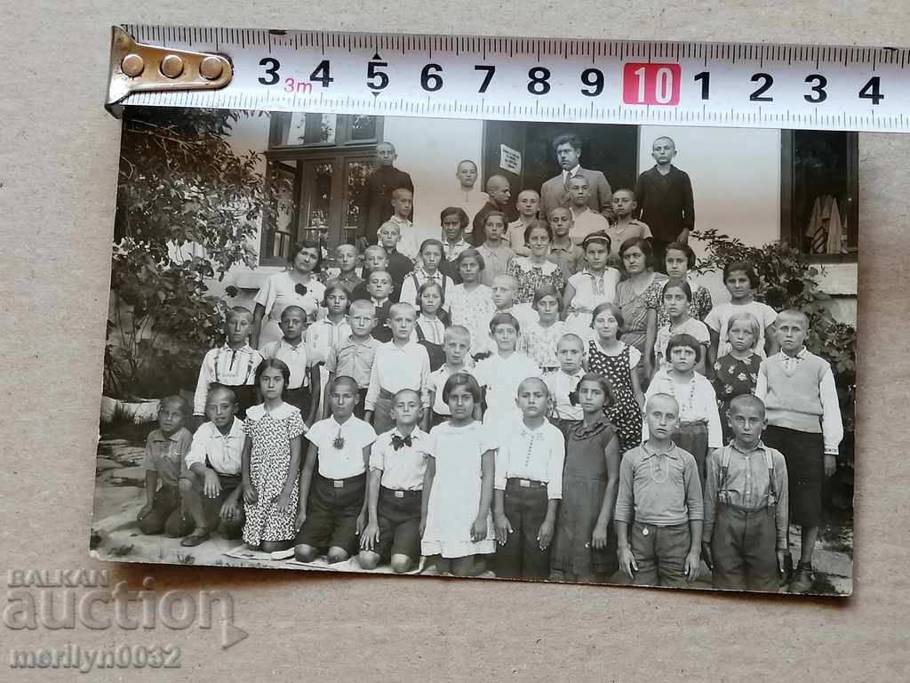 Old photo by V. Turnovo photography portrait - 5 Old photo by V. Turnovo photography portrait - 5