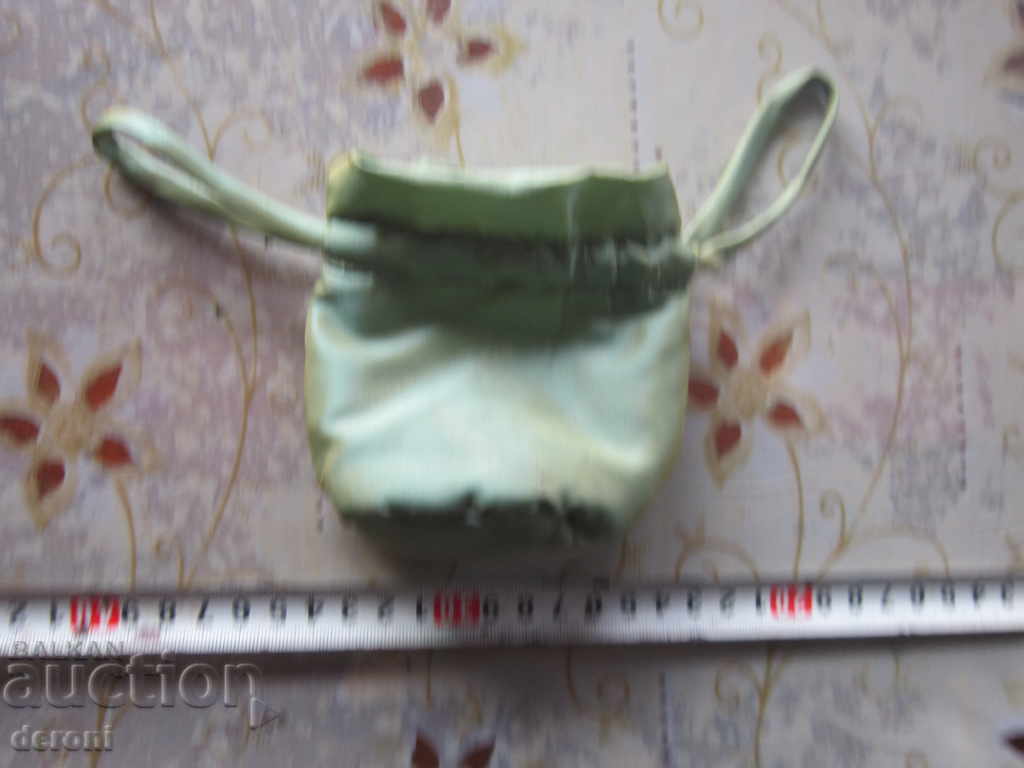 Old purse purse purse with price 15.00 BGN | € 7.67