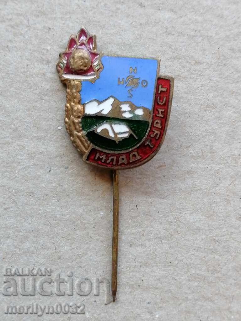Young Tourist Medal Badge Badge with price 44.00 BGN | € 22.50 Young Tourist Medal Badge Badge with price 44.00 BGN | € 22.50