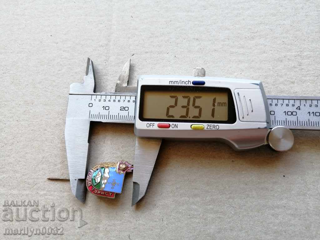 Young Tourist Medal Badge Badge - 6 Young Tourist Medal Badge Badge - 6