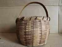 . RED AUTHENTIC HAND KNIVES BASKET BASKET