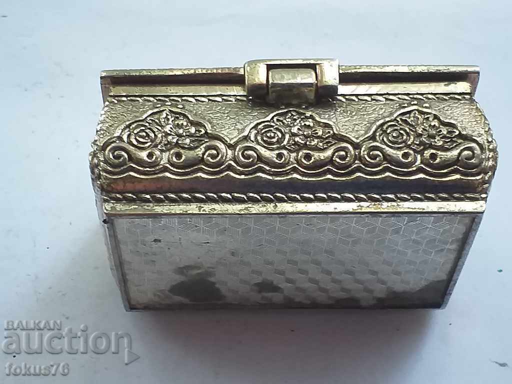 SILVER Antique box is cute - 5 SILVER Antique box is cute - 5