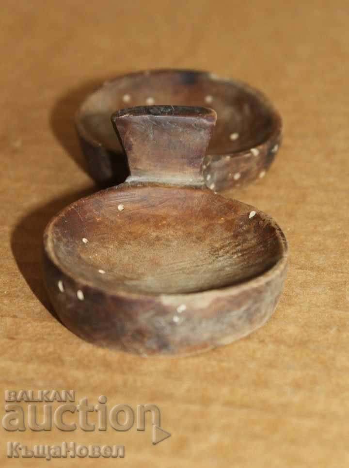 . VECHI MÂNTURI AUTENTICE CU MÂNCURI SOLARE DIN LEMN - 5 . VECHI MÂNTURI AUTENTICE CU MÂNCURI SOLARE DIN LEMN - 5