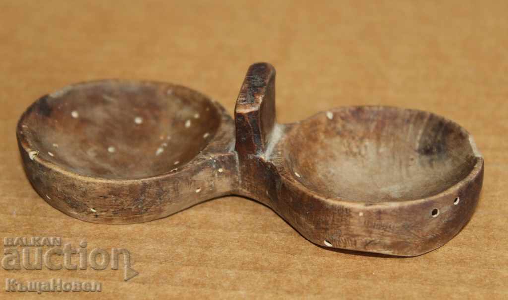 . VECHI MÂNTURI AUTENTICE CU MÂNCURI SOLARE DIN LEMN . VECHI MÂNTURI AUTENTICE CU MÂNCURI SOLARE DIN LEMN