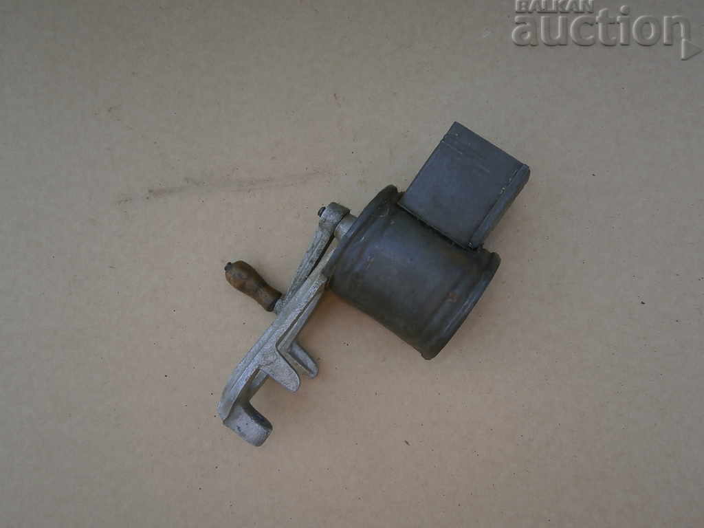 Licitație mașină de măcinat pentru măcinarea măcinatoarelor de nuc Licitație mașină de măcinat pentru măcinarea măcinatoarelor de nuc