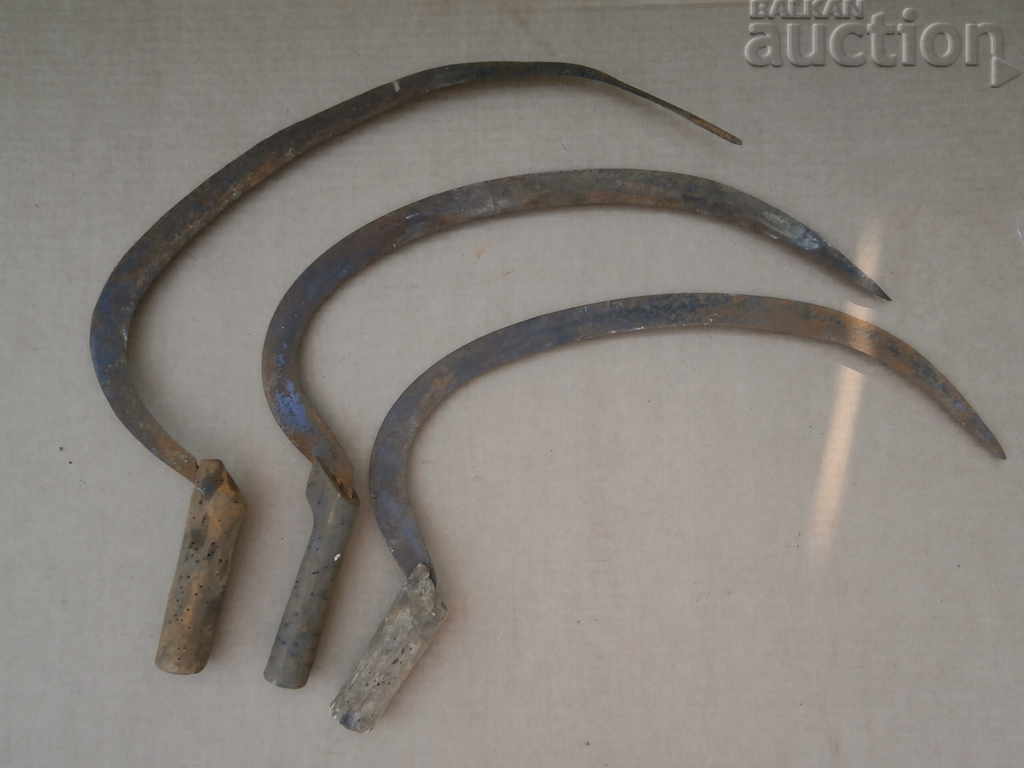 Old Forged Sickle Agricultural Tool Wrought Iron Lot - 5 Old Forged Sickle Agricultural Tool Wrought Iron Lot - 5