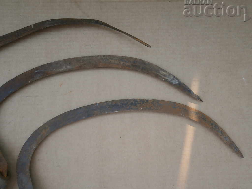Old Forged Sickle Agricultural Tool Wrought Iron Lot - 7 Old Forged Sickle Agricultural Tool Wrought Iron Lot - 7