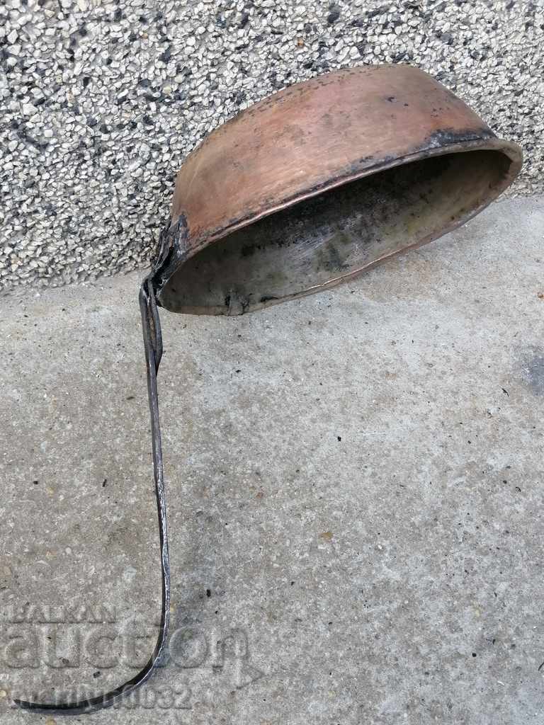 Old copper pan, copper, tray, copper vessel with price 86.00 BGN | € 43.97 Old copper pan, copper, tray, copper vessel with price 86.00 BGN | € 43.97
