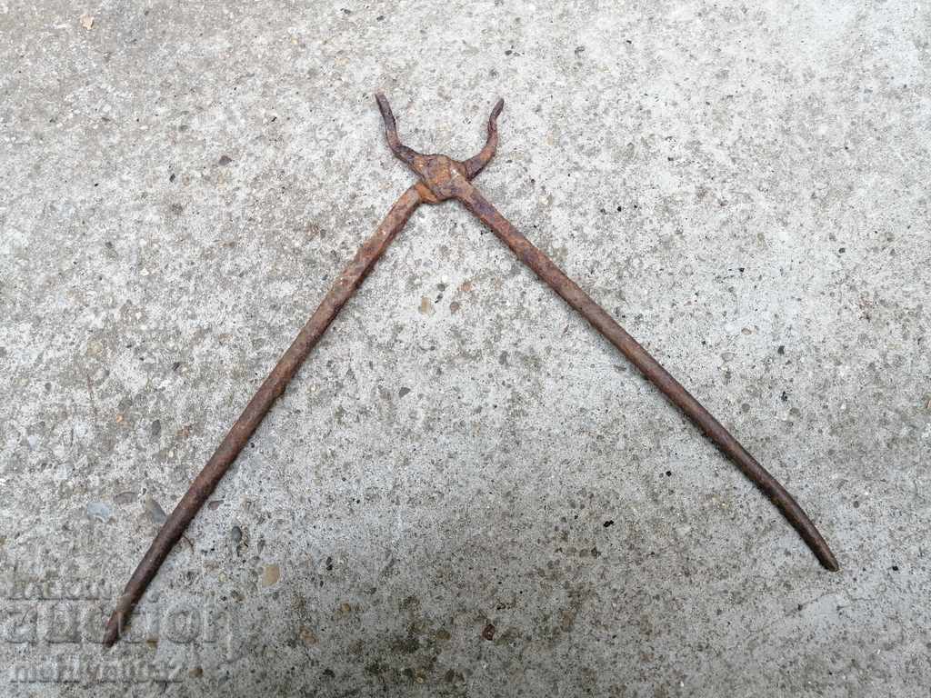 Old forging pliers, wrought iron, wrought iron - 6 Old forging pliers, wrought iron, wrought iron - 6