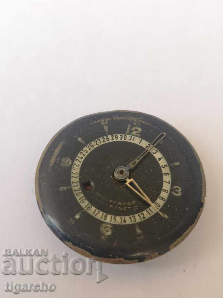 Γραφομηχανή από ένα παλιό ρολόι
