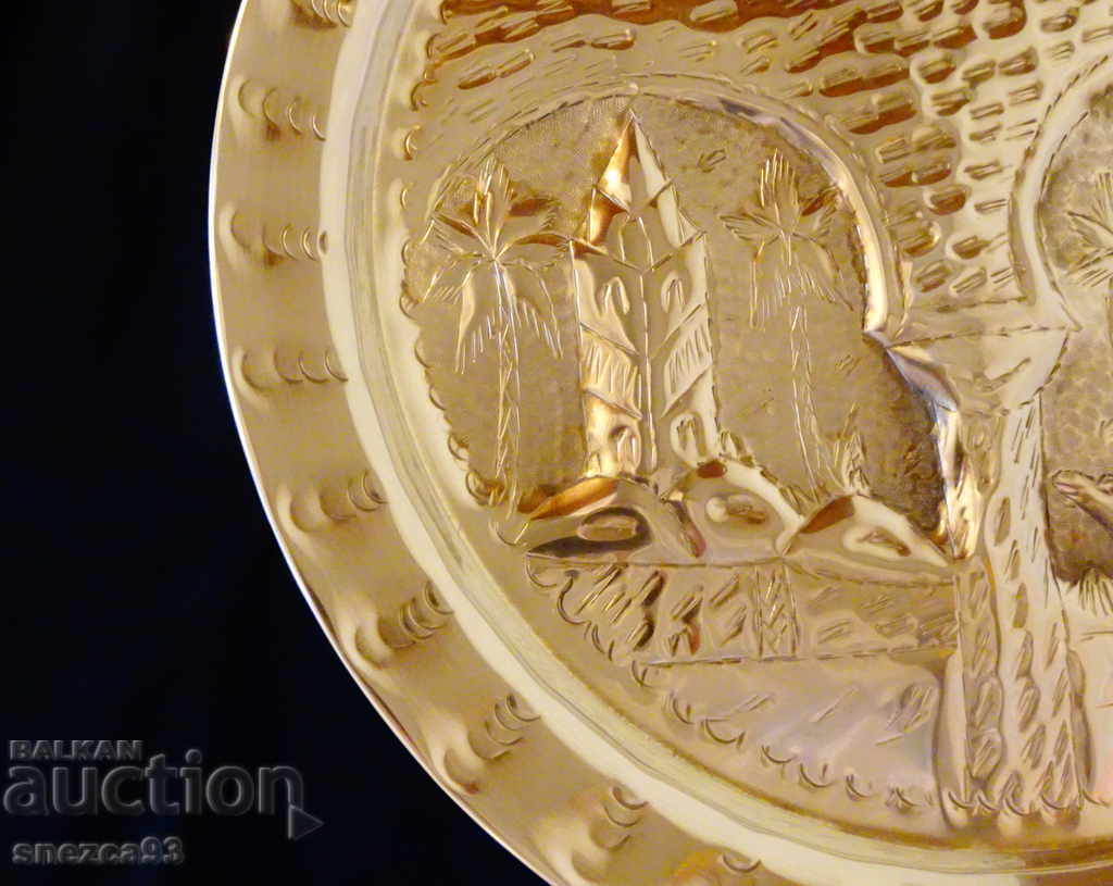 Oriental panel, tray, blue 470 g. with price 46.00 BGN | € 23.52 Oriental panel, tray, blue 470 g. with price 46.00 BGN | € 23.52