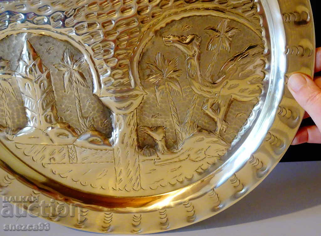 Auction Oriental panel, tray, blue 470 g. Auction Oriental panel, tray, blue 470 g.