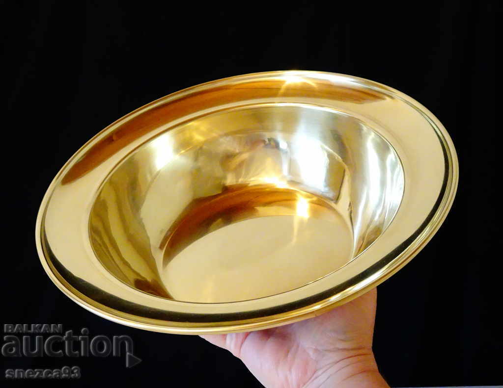 Brass fruit bowl, bowl 580 g.