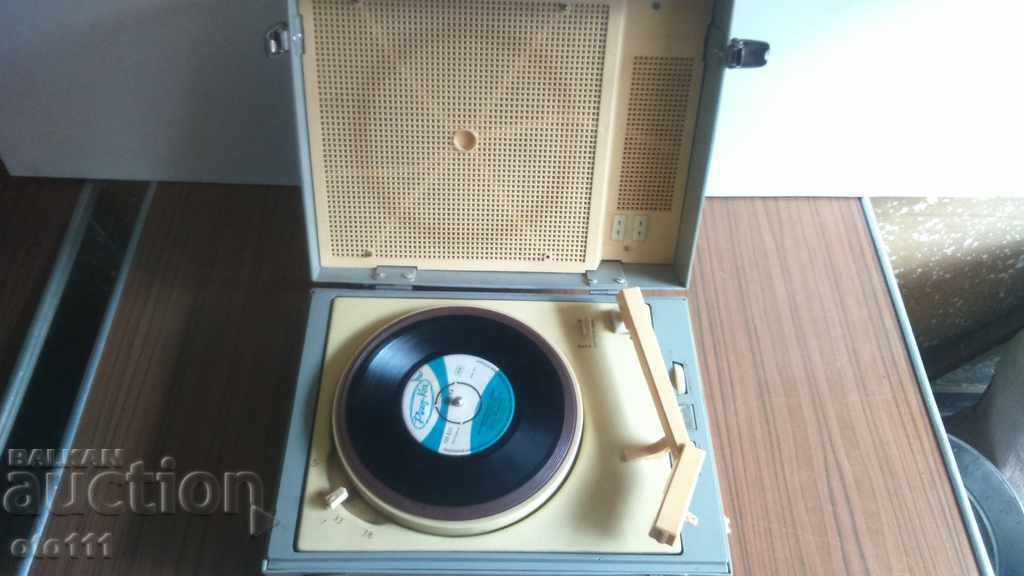 Auction OLD GRAMOPHONE - CONCERT 3 - USSR Auction OLD GRAMOPHONE - CONCERT 3 - USSR