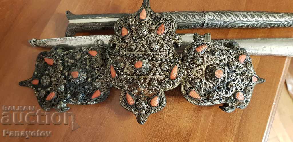 Licitație PAFTA PAFTI OTOMAN PUN PUN BIJUTERIE CORAL FILIGRAN Licitație PAFTA PAFTI OTOMAN PUN PUN BIJUTERIE CORAL FILIGRAN