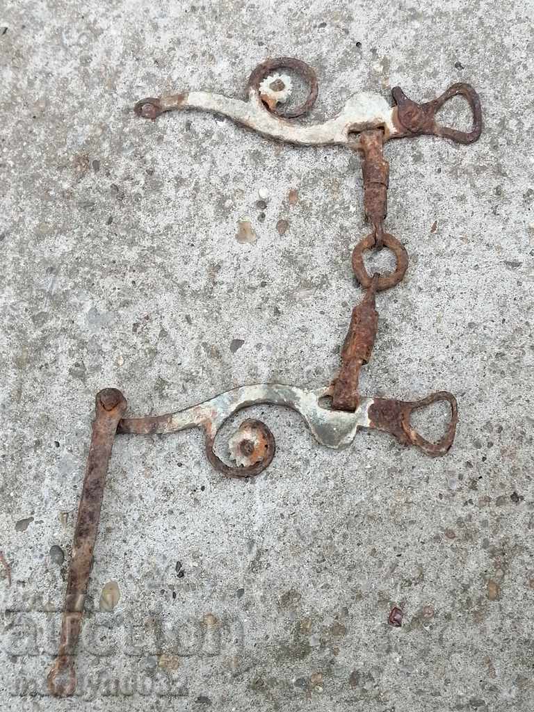 Auction Ottoman hand forged bridle, wrought iron, cavalry Auction Ottoman hand forged bridle, wrought iron, cavalry