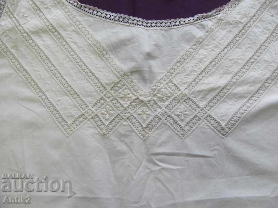 Auction  19th Century Big Lady's Nightwear, Jumpsuit