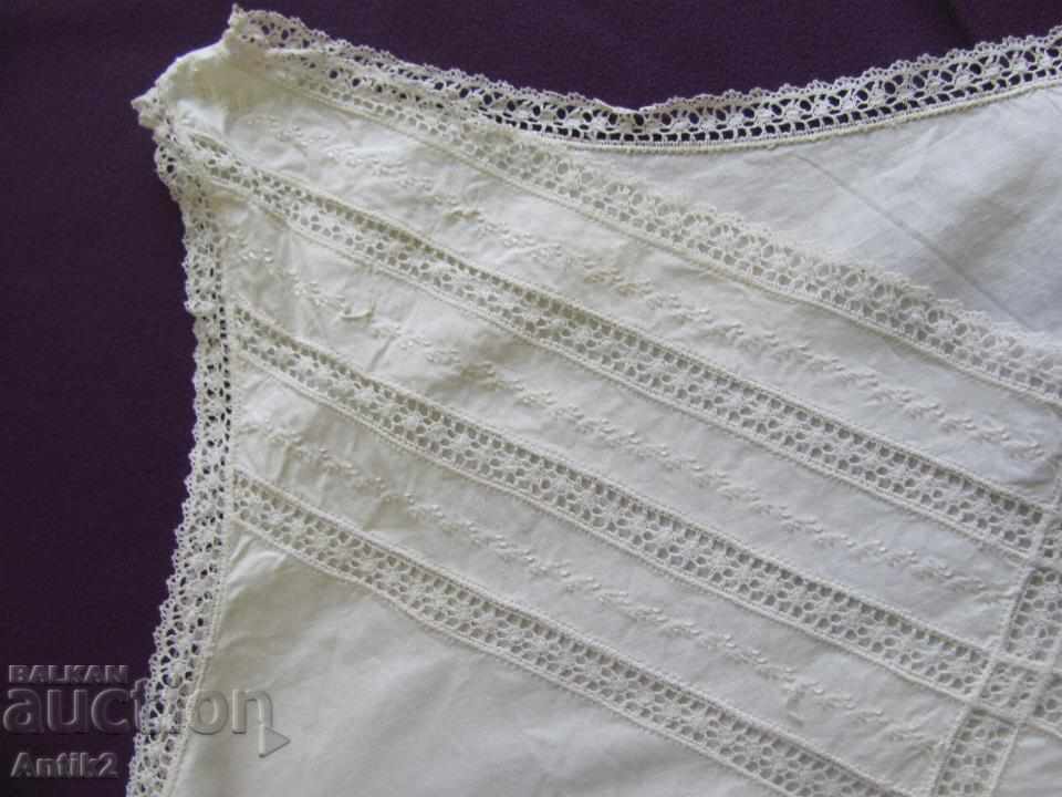 Delivery of 19th Century Big Lady's Nightwear, Jumpsuit